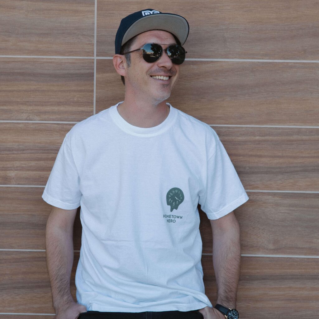 Light - 4/20 O'Clock Tee